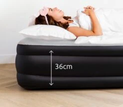 BluMill Eenpersoons Luchtbed - Met Ingebouwde Pomp - Luchtbed Zelfopblazend - Incl. Draagtas - 191x99x36 Cm 18 BluMill Eenpersoons Luchtbed - Met Ingebouwde Pomp - Luchtbed Zelfopblazend - Incl. Draagtas - 191x99x36 Cm -Kampeermeubilair 1200x1047 6