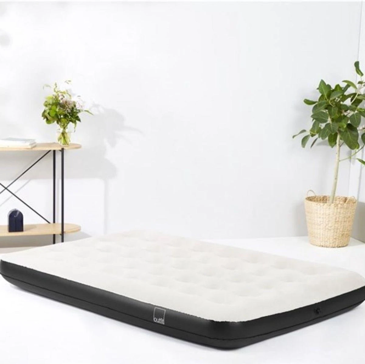 Orange85 Luchtbed - Tweepersoons - Met Reparatieset - Zwart - Grijs 6 Orange85 Luchtbed - Tweepersoons - Met Reparatieset - Zwart - Grijs - Afbeelding 4