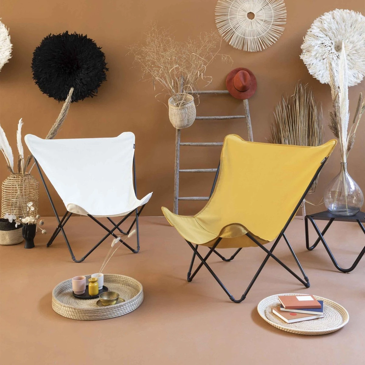 LAFUMA Pop Up XL - Vlinderstoel - Inklapbaar - Curry 8 LAFUMA Pop Up XL - Vlinderstoel - Inklapbaar - Curry - Afbeelding 6