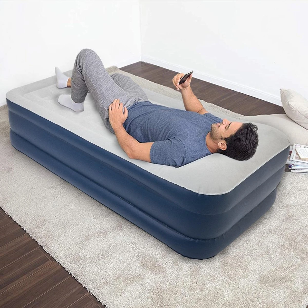 LifeGoods Luchtbed - 1 Persoons - Met Ingebouwde Pomp - Incl. Draagtas En Reparatiekit 9 LifeGoods Luchtbed - 1 Persoons - Met Ingebouwde Pomp - Incl. Draagtas En Reparatiekit - Afbeelding 7