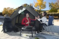 Set Van 2 Opvouwbare Campingstoelen, Klapstoelen Voor Buiten, Comfortabel, Met Armleuningen En Bekerhouders, Stabiel Frame, Draagvermogen 120 Kg - Blauw -Kampeermeubilair 1200x800 13