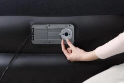 Bestway Luchtbed Tritech Premium+ - 2 Persoons - Ingebouwde Pomp - Extra Dik - Stevige Constructie 37 Bestway Luchtbed Tritech Premium+ - 2 Persoons - Ingebouwde Pomp - Extra Dik - Stevige Constructie -Kampeermeubilair 1200x800 32