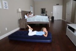 Pavillo 1-Persoons Luchtbed - 185 X 76 Cm - Dikte 22 Cm 29 Pavillo 1-Persoons Luchtbed - 185 X 76 Cm - Dikte 22 Cm -Kampeermeubilair 1200x800 39