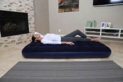 Pavillo Queen Luchtbed - 2-Persoons - Blauw - 203 X 152 X 22 Cm 32 Pavillo Queen Luchtbed - 2-Persoons - Blauw - 203 X 152 X 22 Cm -Kampeermeubilair 1200x800 66