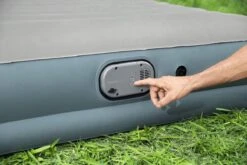 Bestway Luchtbed - 2 Personen - PVC/Polyester - Ingebouwde Oplaadbare Pomp - Fortech™ Materiaal - I-Beam Constructie - Ingebouwd Kussen 27 Bestway Luchtbed - 2 Personen - PVC/Polyester - Ingebouwde Oplaadbare Pomp - Fortech™ Materiaal - I-Beam Constructie - Ingebouwd Kussen -Kampeermeubilair 1200x800 75