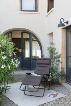 Lafuma RSX Clip Air Comfort - Relaxstoel - Verstelbaar - Inklapbaar- Zero Gravity - Taupe -Kampeermeubilair 800x1200 8