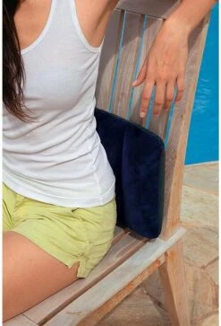 Intex Opblaasbaar Kussen - Hoofdkussen - Reiskussen - Inflatable Travel Pillow - Kampeerkussen - Reis Kussen - 43 X 28 X 9 Cm - Blauw -Kampeermeubilair 816x1200 1